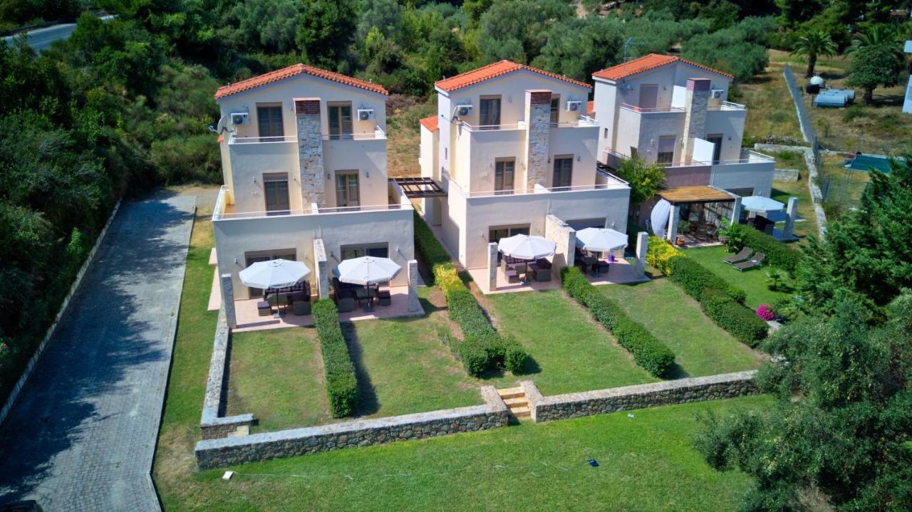 Mendis Village Kryopigi Exteriör bild